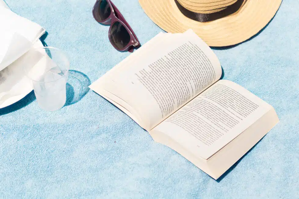 #MomLife Beach Reads for Summer
